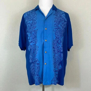 Paradise found blue short sleeve button front Hawaiian shirt size XL